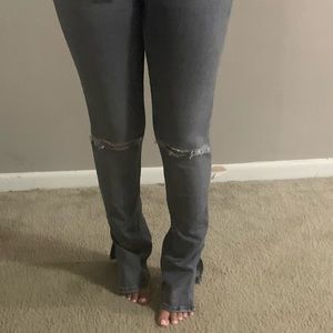 Zara split hem, split knee skinny jeans gray**